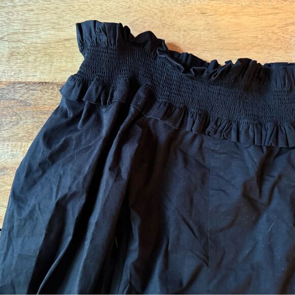 Majorelle Women’s Lyndon Top Size XL Black Off the Shoulder Smocked Buttons - Picture 5 of 5